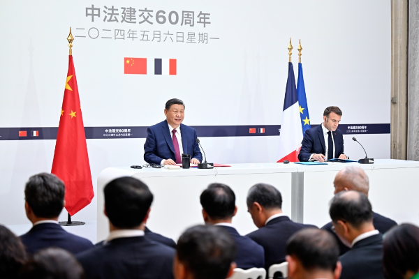 習近平同法國總統馬克龍共同會見記者