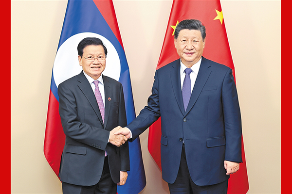 習近平會見老撾人民革命黨中央總書記、國家主席通倫