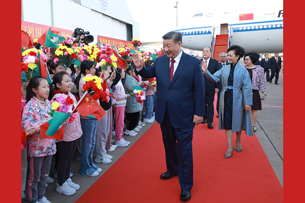 習近平抵達澳門 將出席慶祝澳門回歸祖國25周年大會