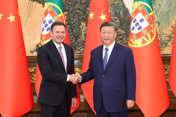 習(xí)近平會(huì)見(jiàn)葡萄牙總理蒙特內(nèi)格羅